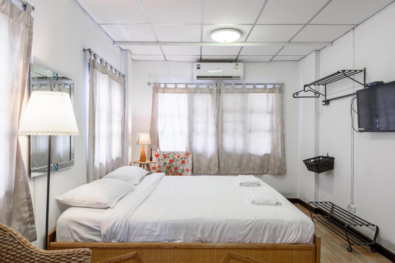Siam Square House Hotel Banguecoque Exterior foto