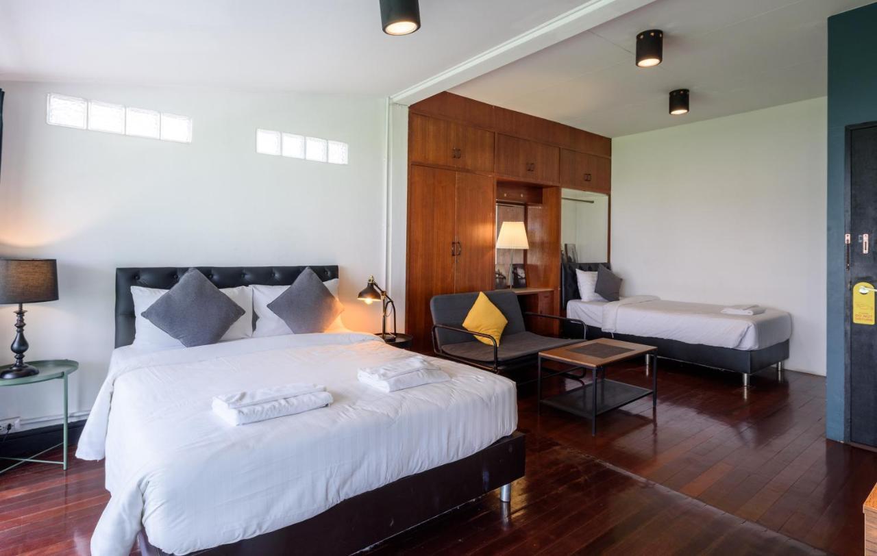 Siam Square House Hotel Banguecoque Exterior foto