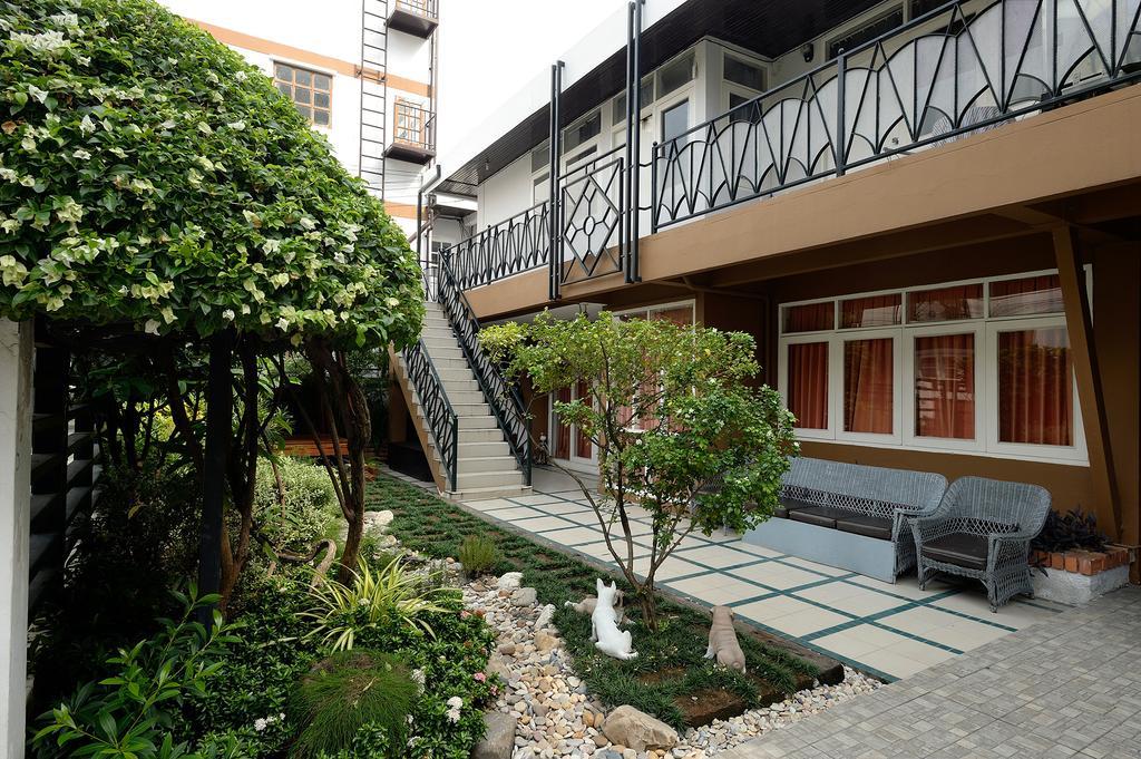 Siam Square House Hotel Banguecoque Exterior foto
