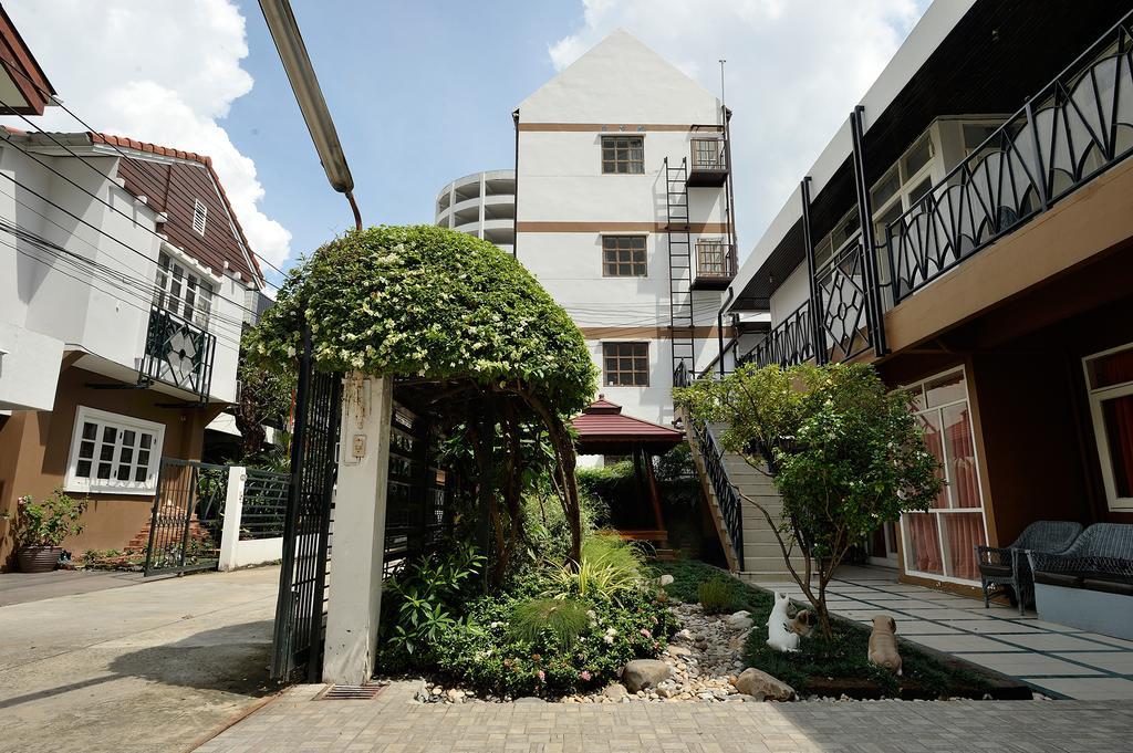 Siam Square House Hotel Banguecoque Exterior foto